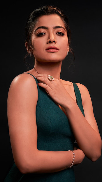 Rashmika Mandanna Ki, Green Dress HD phone wallpaper