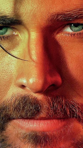 Chris Hemsworth, Bad Times at the El Royale, , Sony Xperia HD phone wallpaper