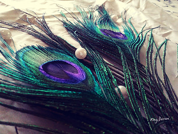 Feather of peacock, Remya Dasan, Rmy Dasan, Rmy Dasan graphy, Reshma Dasan HD wallpaper