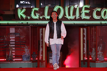 Alexander Wang, Controversial return, Runway comeback, CNN style HD wallpaper