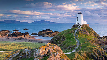 Historic tower, Architectural beauty, Wales' treasure, Hub's pick HD wallpaper