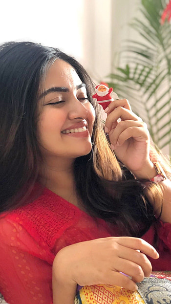 Shalin zoya, malayalam actress HD phone wallpaper