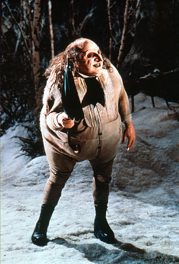 Batman Returns, Danny DeVito's Penguin, Unique character, 33 years old HD phone wallpaper