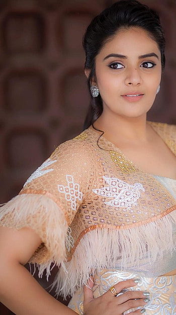 Sreemukhi, telugu actress, model HD phone wallpaper