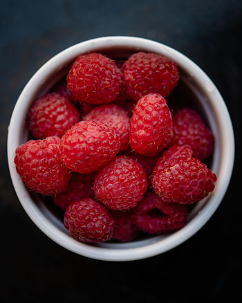Fruits, Food, Raspberry, Cup, Berry HD phone wallpaper