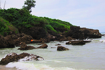 Waves and beach, reef, the waves, rocks, beach HD wallpaper