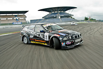 BMW 3 Series Gen III, Drifting HD wallpaper