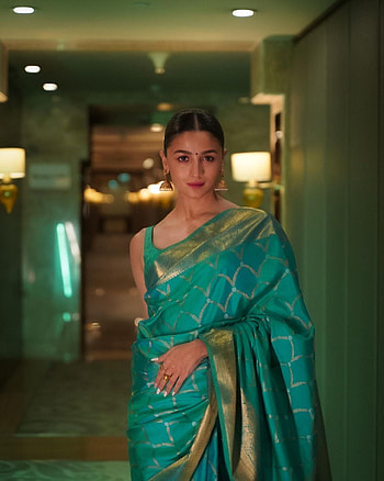 Alia Bhatt, sari, silk HD phone wallpaper