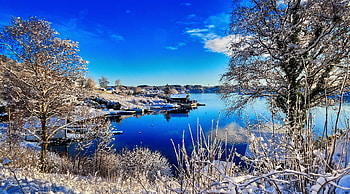 Winter lake, winter, frost, frozen, landscape, beautiful, lake, snow, sky, ice HD wallpaper