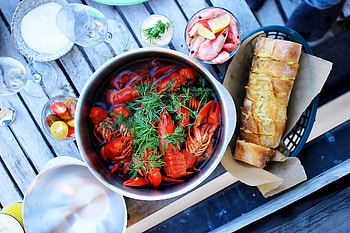 Lobster dish delicacy, Seafood indulgence, Exquisite flavors, Succulent crustacean HD wallpaper