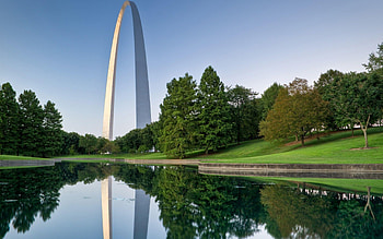 Missouri travels, Vibrant cities, Serene landscapes, Hidden gems HD wallpaper