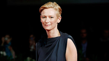 Tilda Swinton, Shapeshifting beauty, Iconic actress, Time's tribute HD wallpaper