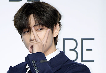 V (singer), Online dictionary, BTS V, Relevant search HD wallpaper