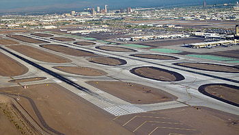 Sky Harbor International Airport, Expansion project, Construction progress, Terminal bridge HD wallpaper