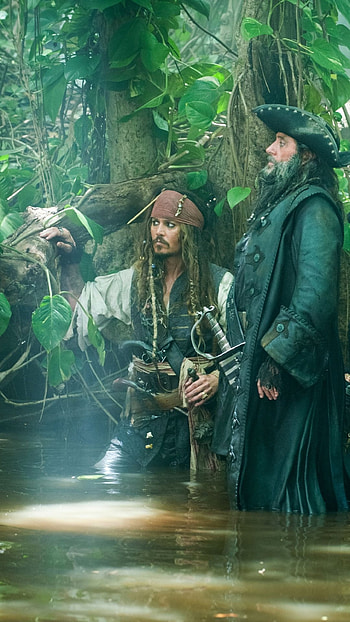 Blackbeard, Undead pirates, Treacherous sea, Caribbean adventure HD phone wallpaper