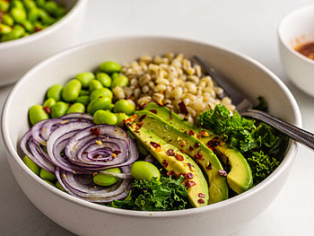 Spicy kale salad, Foodaciously, Edamame HD wallpaper