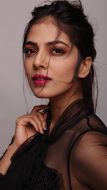 Malavika mohanan, mallu actress, model HD phone wallpaper