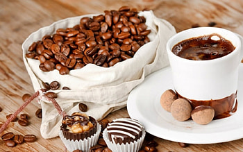 Breakfast time, cups, coffee, food, cakes HD wallpaper