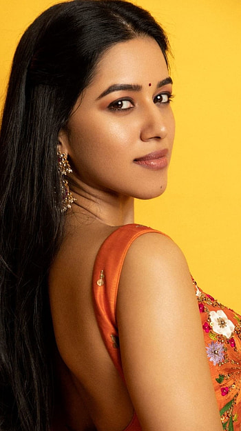 Mirnalini ravi, tamil actress HD phone wallpaper