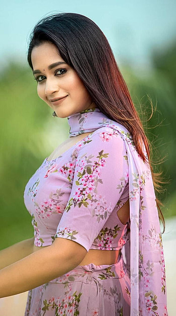 KAAVYA ARIVUMANI, malayalam actress HD phone wallpaper
