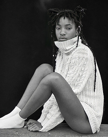 Willow Smith, Fashion trendsetter, Vogue Korea feature, Stylish presence HD phone wallpaper