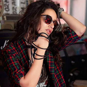 Shraddha Kapoor, Bollywood HD phone wallpaper