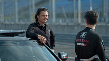 Gran Turismo (2023) - Official Movie Still , PlayStation, Sony, Orlando Bloom, Nissan HD wallpaper
