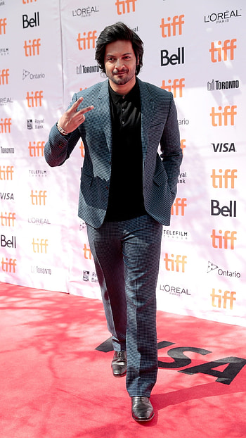Ali Fazal, Handsome, Hero HD phone wallpaper