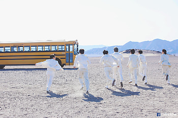 BTS HD wallpaper