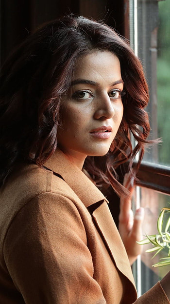 Wamiqa Gabbi, malayalam movie, nine HD phone wallpaper