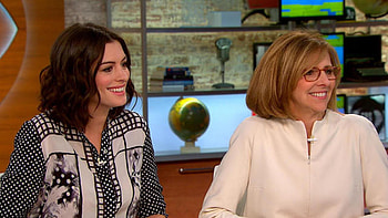 Nancy Meyers movies, Anne Hathaway, New movie HD wallpaper