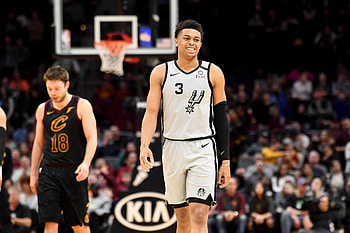 Matthew Dellavedova, Keldon Johnson HD wallpaper