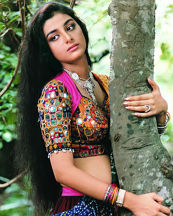 Tabu, eye, Bollywood actress HD phone wallpaper
