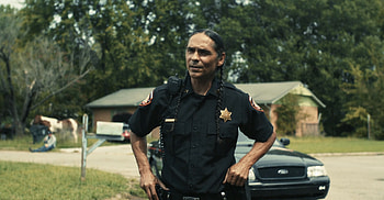Reservation Dogs Cast on FX, Zahn McClarnon as Officer Big, Vague Visages HD wallpaper