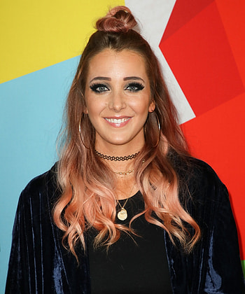 Jenna Marbles, Youtube departure, Racism controversy, Growth and change HD phone wallpaper