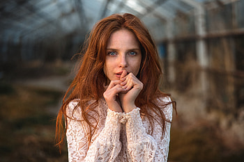 Cute, eyes, red head, woman, portrait HD wallpaper