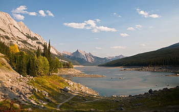 Nature, Trees, Stones, Sky, Mountains, Clouds, Lake, Silence, Shadows, Spearhead, Prick, Serenity, September HD wallpaper