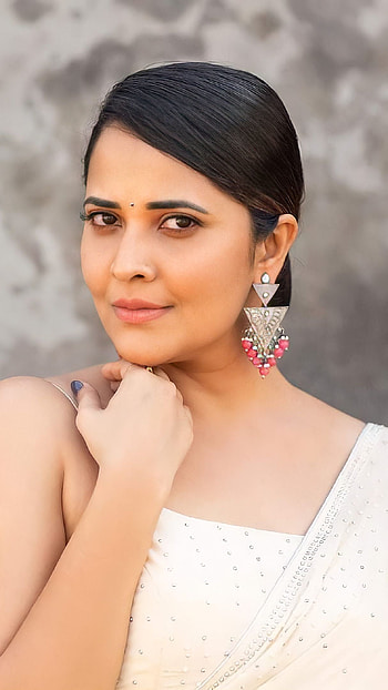 Anusuya Bharadwaj, telugu actress HD phone wallpaper