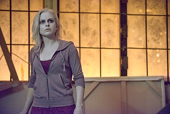 iZombie, CW series, Liv Moore, Ravi Chakrabarti HD wallpaper