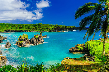Tropical paradise, Stunning beaches, Island adventures, Cultural experiences HD wallpaper