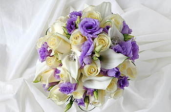 Flowers, Roses, Registration, Typography, Bouquet, Calla, Callas, Lisiantus Russell, Lisianthus Russell, Rhinestones HD wallpaper