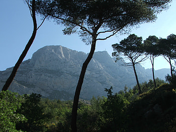 Mont Ste Victoire, France, trees, sky, rock layers, mountain HD wallpaper