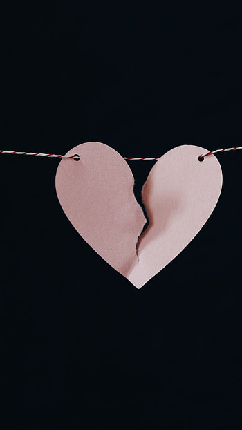 Broken Heart, black bg heart piece, black bg, heart piece HD phone wallpaper