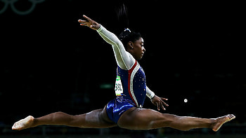 Simone Biles, Gymnastics icon, True champion, Fanpop HD wallpaper