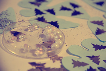 Miscellanea, Miscellaneous, Beads, Form, Tinsel, Paper, Sequins HD wallpaper