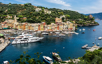 Portofino, bay, Ligurian coast, luxury yacht, Ligurian sea, Portofino panorama, Portofino cityscape, Genoa, Italy HD wallpaper