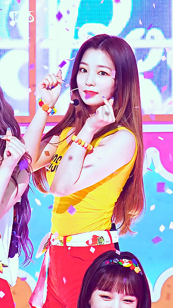 GFriend, juicy, Vibrant , Refreshing vibe HD phone wallpaper