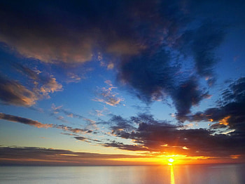 Costa del Sol La Axarqua Andalucia Spain, beachview, sunset HD wallpaper
