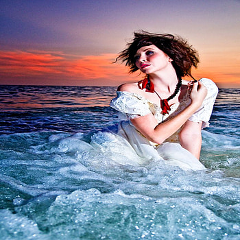 WATER WORLD SUNSET BEAUTY, sky, water, woman, sunset HD wallpaper