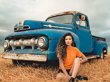 Vintage Ford, Girls and Trucks HD wallpaper